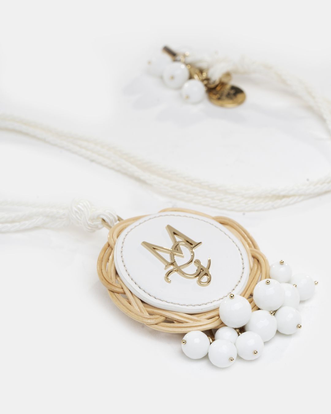 Collana Aura